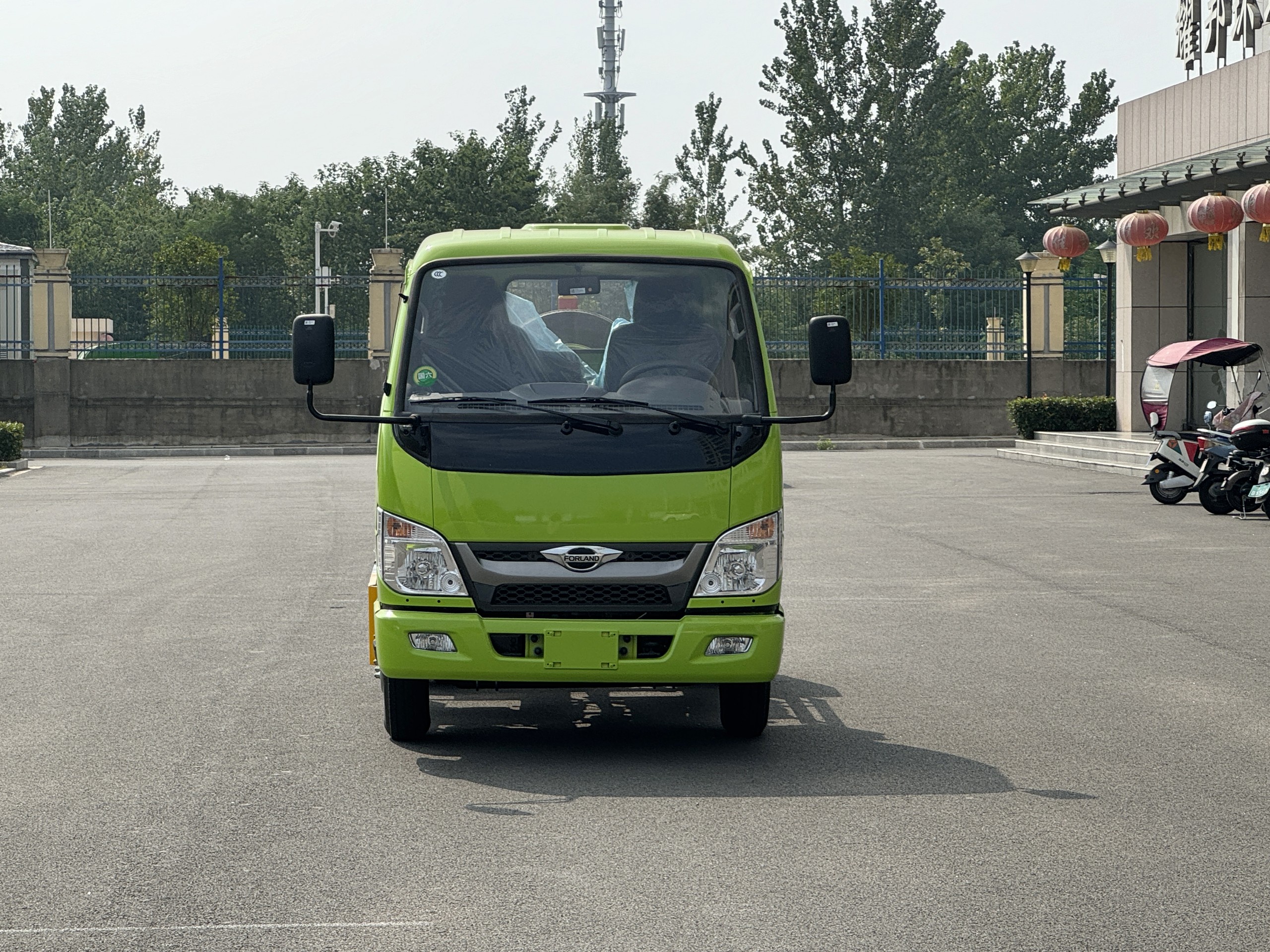 4-ton boom garbage truck